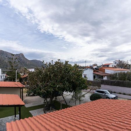 Stavrós Παραθαλάσσια Κατοικία Με Μπάρμπεκιου Και Τζακούζι מראה חיצוני תמונה